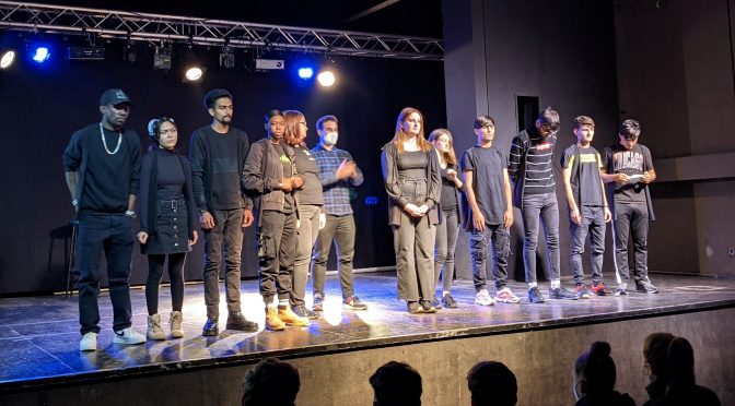 Damals wie heute? – Theateraufführung des Projekts „ReMember“ im JUZ für Schülerinnen und Schüler der Wirtschaftsschule Weiden